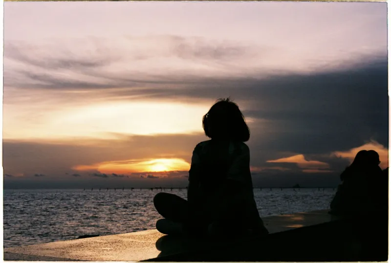 Speaking in Gaps: How Japanese Cinema Turns Sparse Dialogue Into a Deeper Emotional Language
